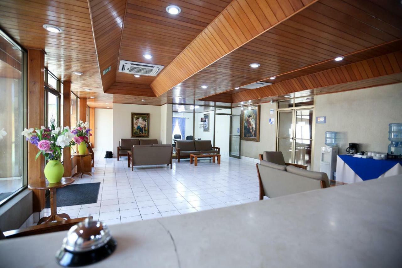 Hotel Mansion Teodolinda Managua Esterno foto