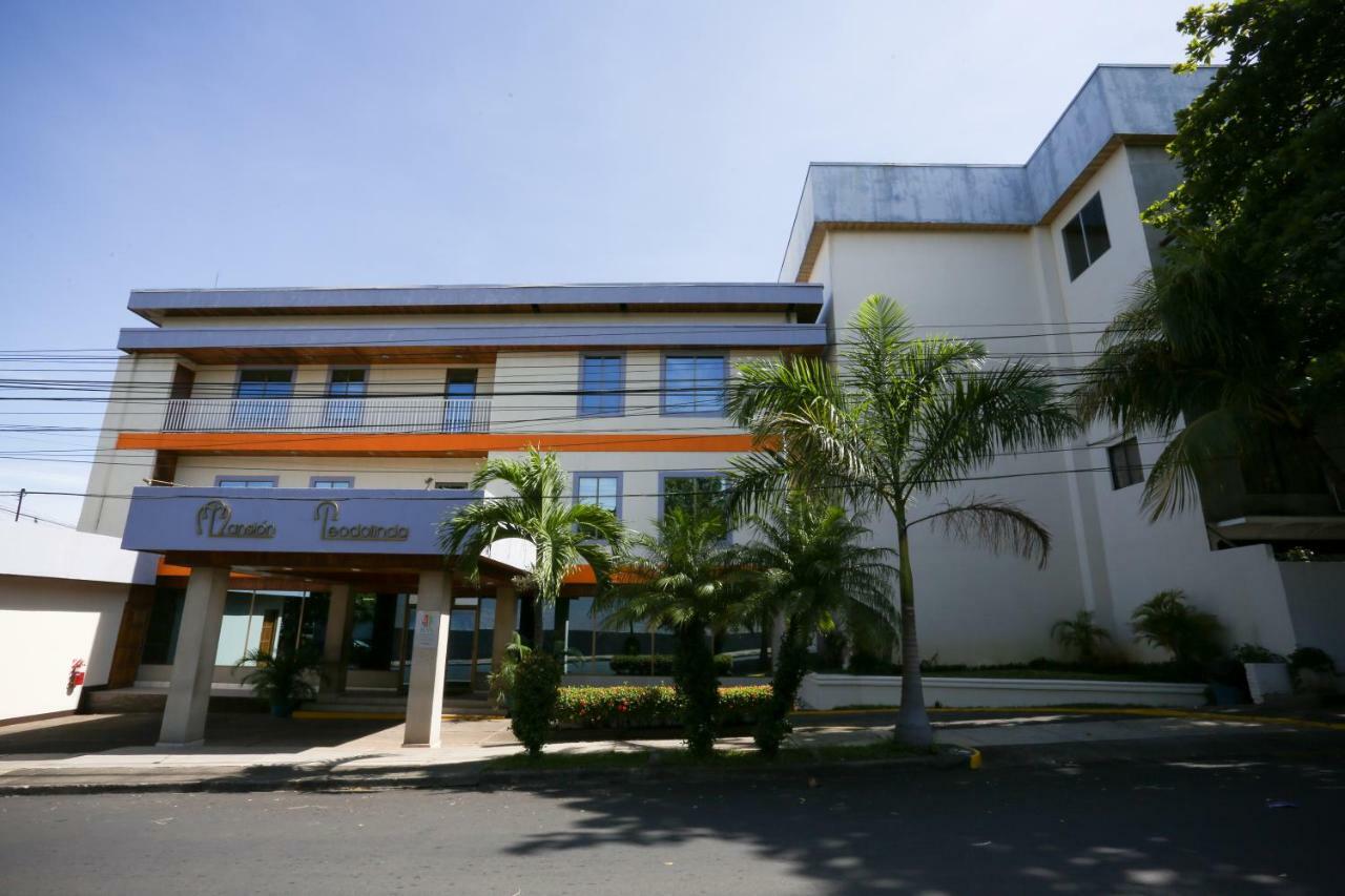 Hotel Mansion Teodolinda Managua Esterno foto