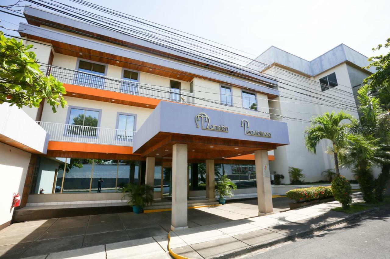 Hotel Mansion Teodolinda Managua Esterno foto